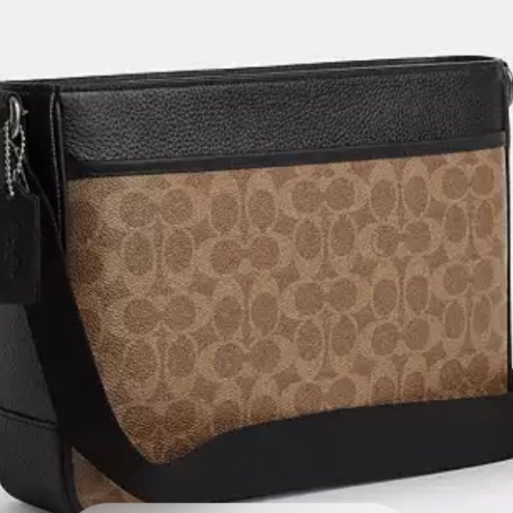 NWT Coach District Crossbody Bag In Signature Canvas - Picture 3 of 10